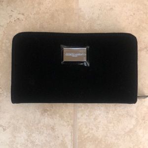 Giorgio Armani 5 Piece Travel Makeup Brush Set